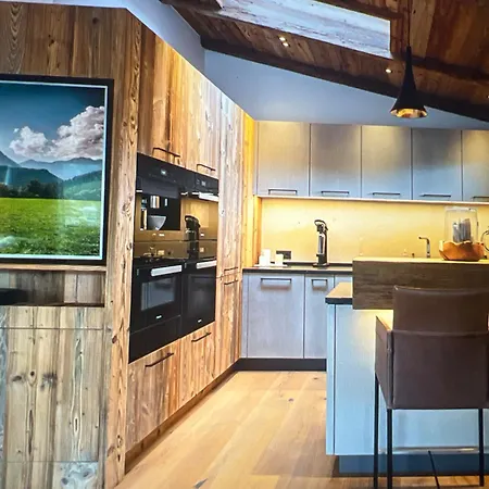 Casa Belluno - By Nest * Cortina d'Ampezzo